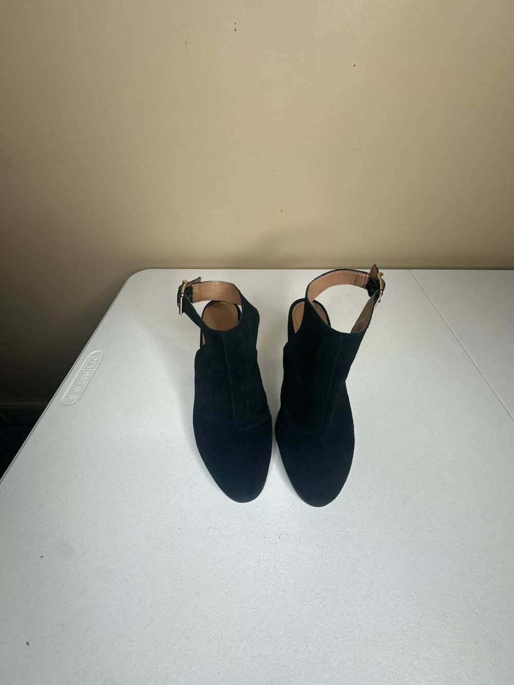 Vionic Lacey Black Suede Tortoise Heel Slingback Bootie
